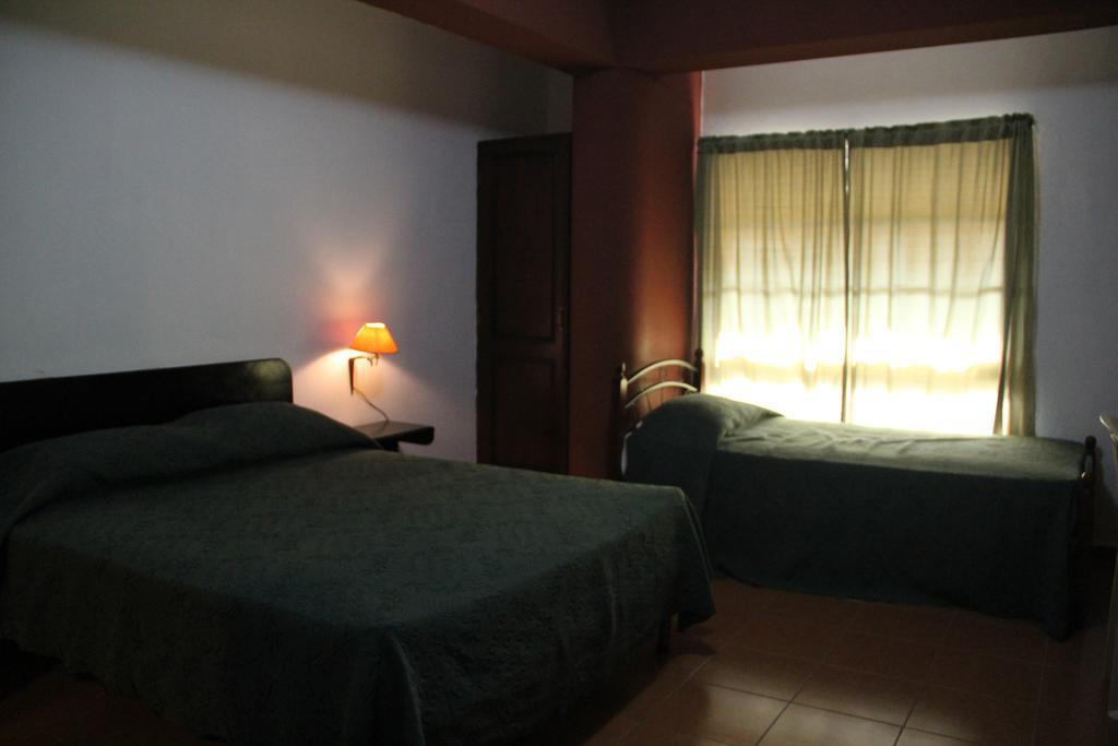 Hostal Condo-Parque Santo Domingo Luaran gambar