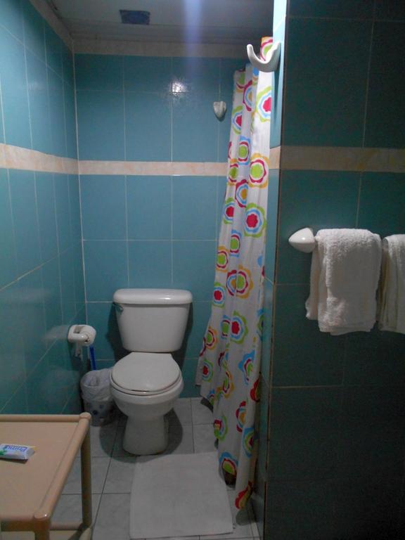Hostal Condo-Parque Santo Domingo Luaran gambar