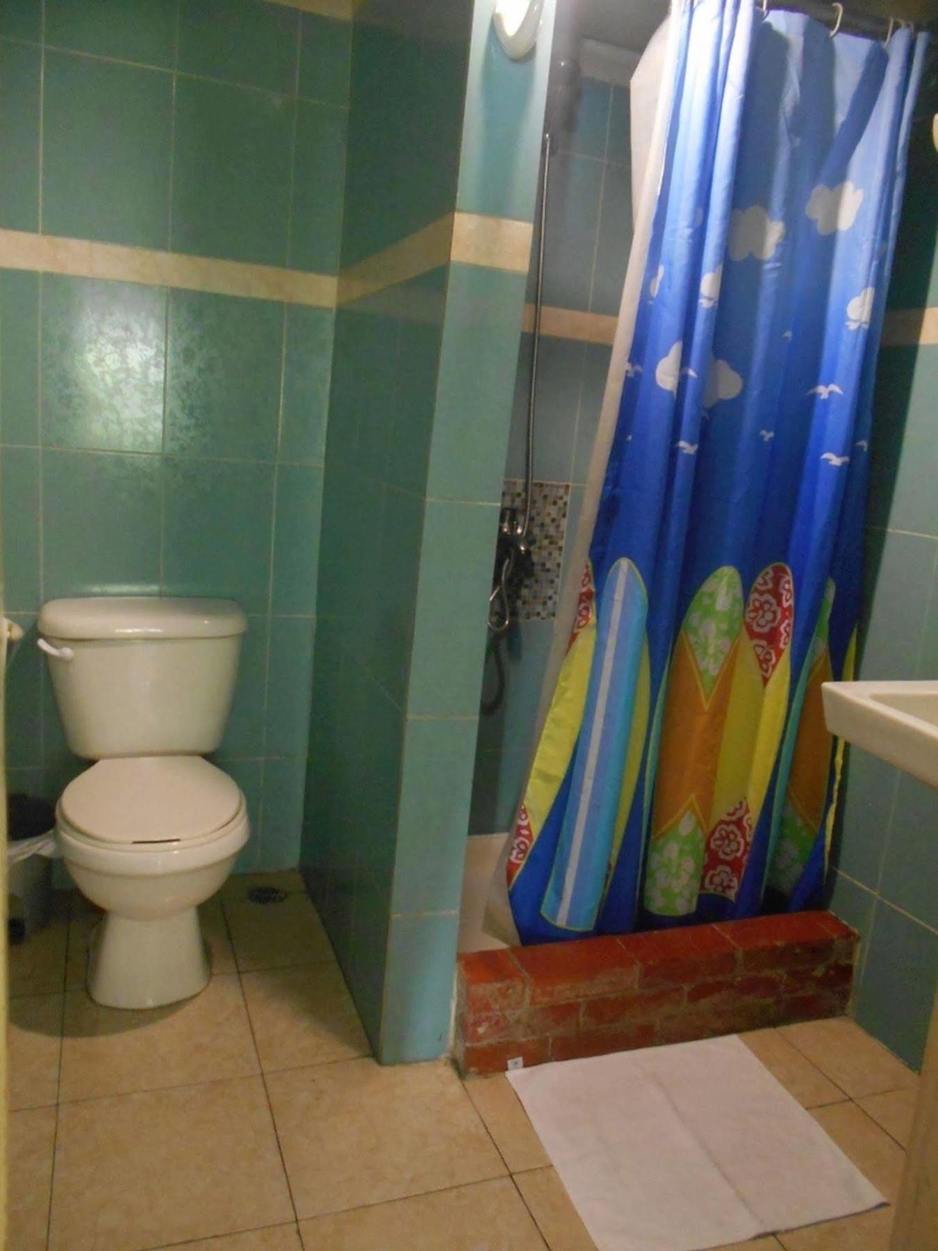 Hostal Condo-Parque Santo Domingo Luaran gambar