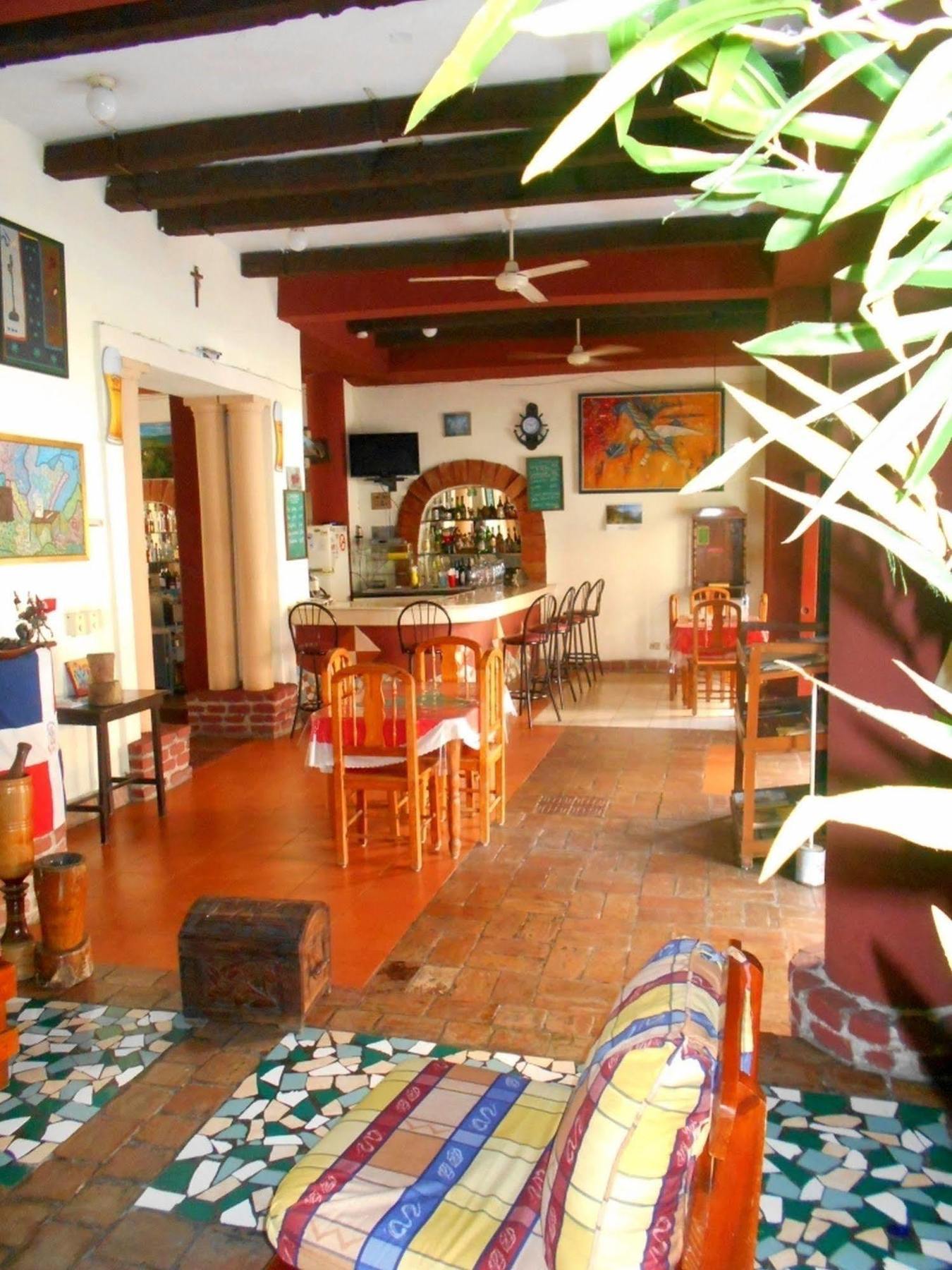 Hostal Condo-Parque Santo Domingo Luaran gambar